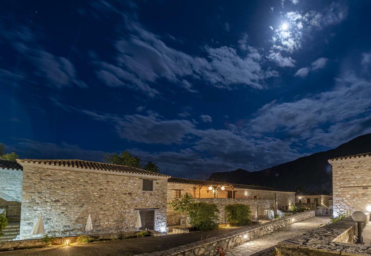 Semantron Traditional Village Diakopto Exterior photo